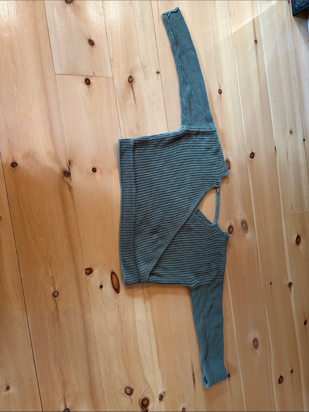 Ribbed Knit V-Neck Sweater in Sage Green